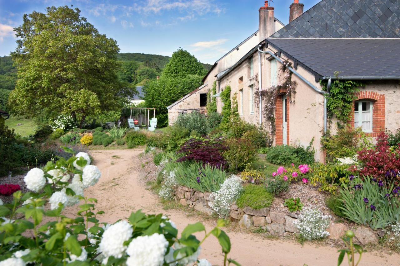 Maison de vacances Les Mésanges, à Ménessaire Esterno foto